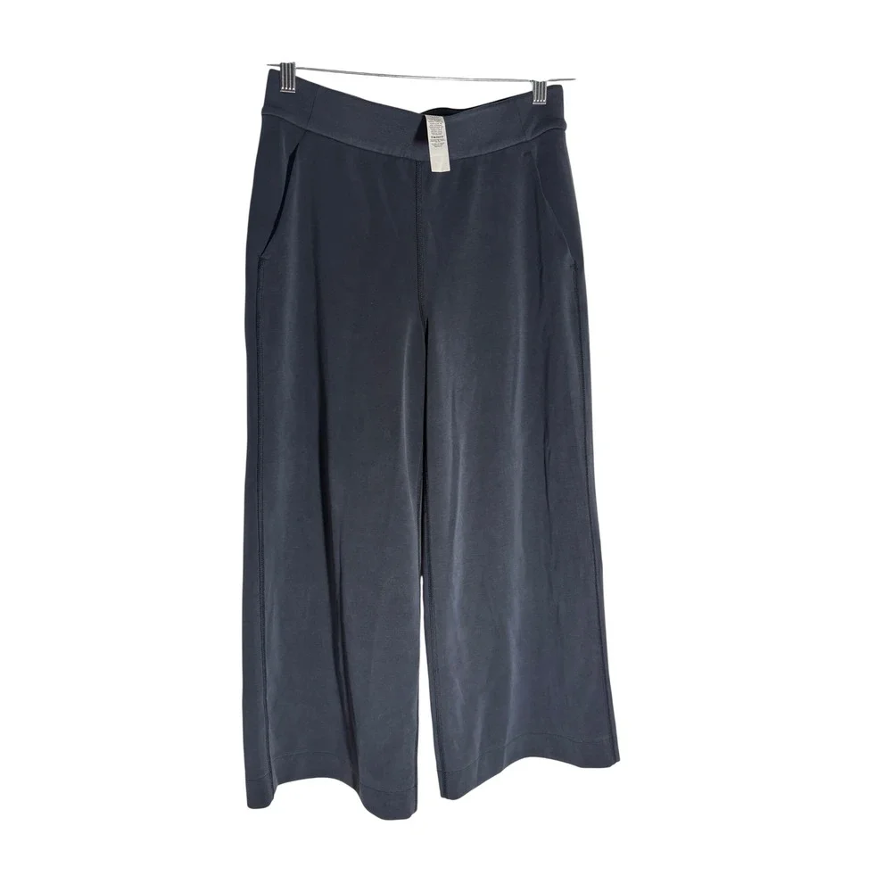 Lululemon‎ Softstream Cropped Wide Leg Pants sz S/P